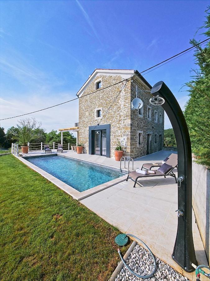 Villa Carica Krasica  Εξωτερικό φωτογραφία